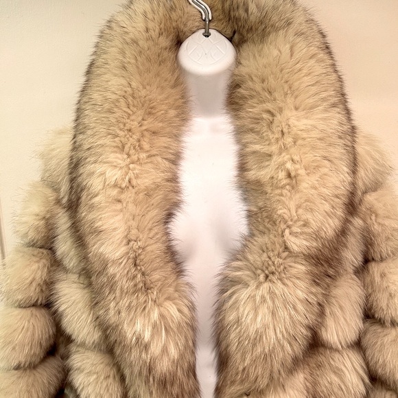 Fox coat: maxi, midi, 3/4 and bomber: - Picture 16 of 16